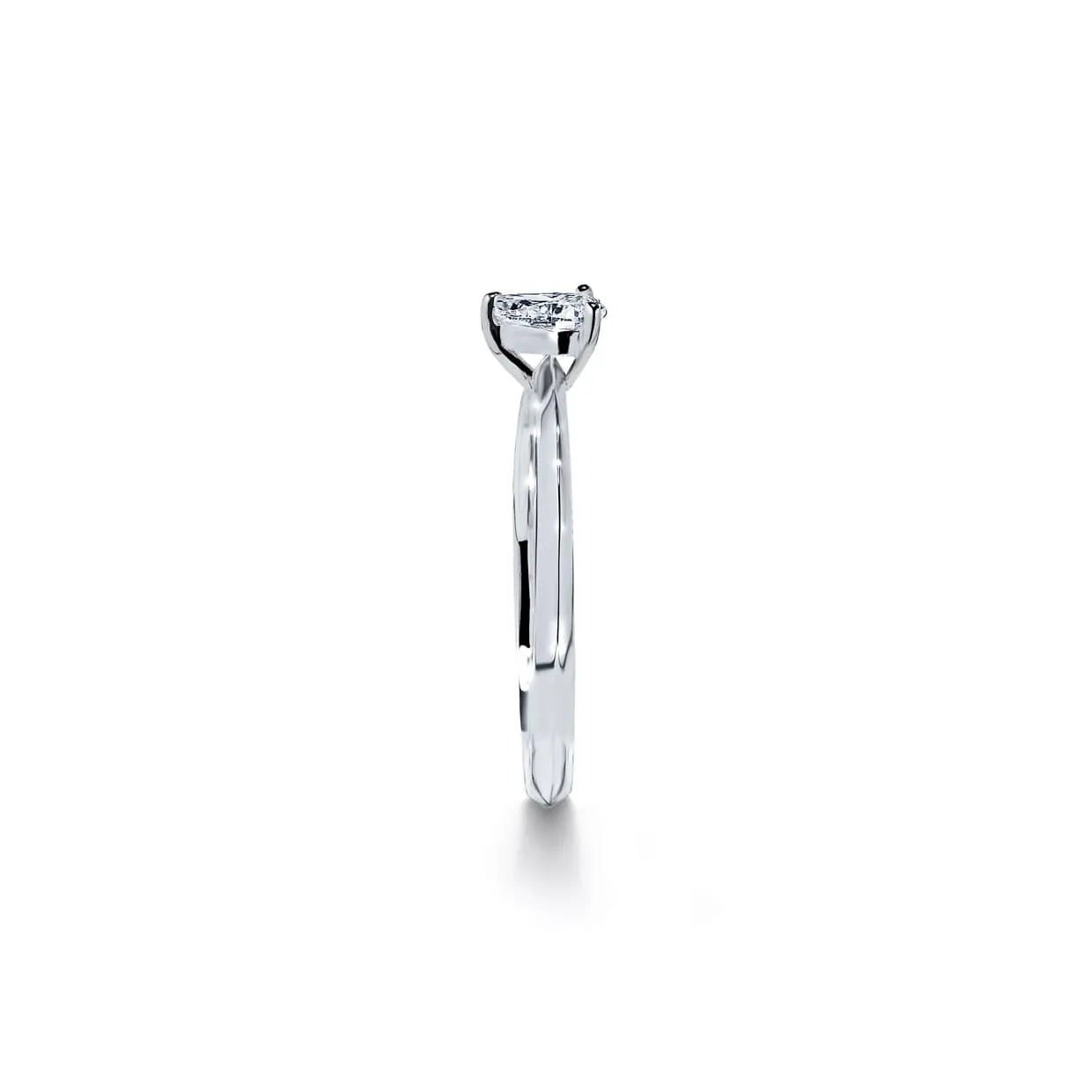 Siena pæreformet diamant solitaire forlovelsesring i hvidguld