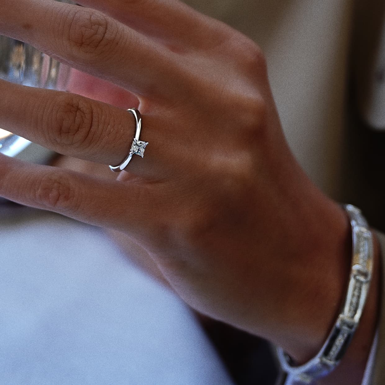 Oxford sølv firkantet solitaire ring