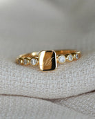 Oxford signet guld ring
