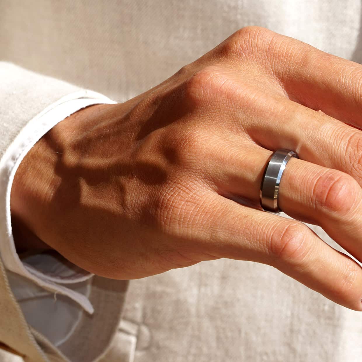 Tungsten ring rough grå