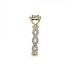Amora forlovelsesring med eternity twist diamantbånd og safir
