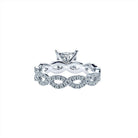 Amalia eternity twist forlovelsesring med firkantet safir og diamanter