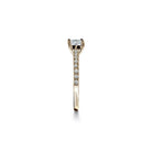 Oxford square cut solitaire ring i guld