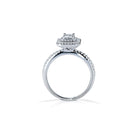 Corfu forlovelsesring med hvid emerald cut safir og diamanter